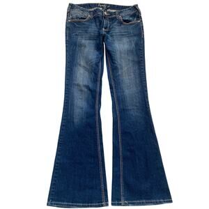 Amethyst Junior Low Rise Flare Jeans Size 7 Medium Wash Flare Denim Jeans